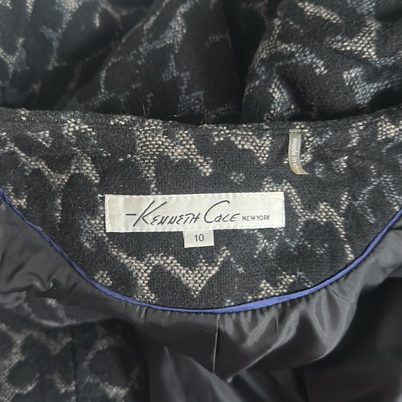 Kenneth Cole New York cheetah print button down pea  coat in size 10 - Picture 11 of 13